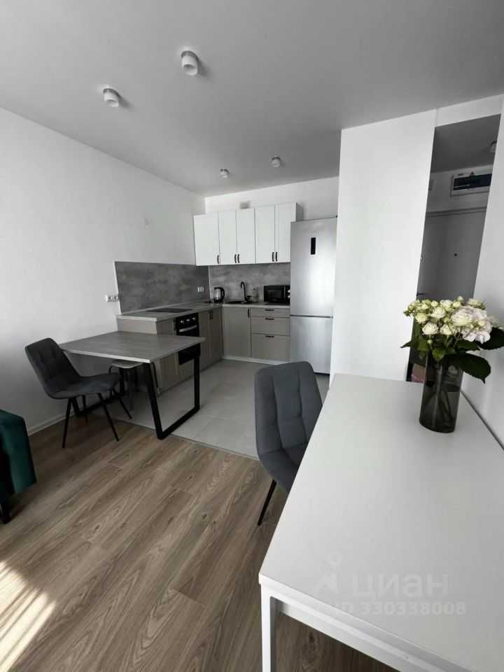 1-комнатная квартира, 35,9 м² — фотография 2