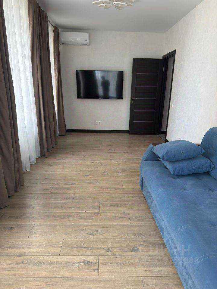 2-комнатная квартира, 58 м² — фотография 2