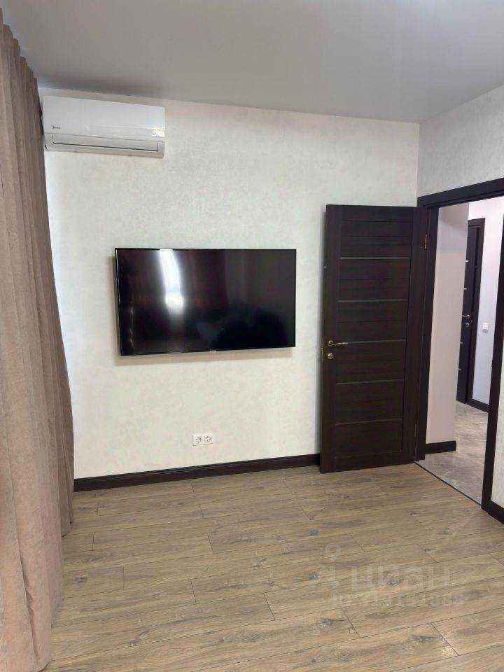 2-комнатная квартира, 58 м² — фотография 3