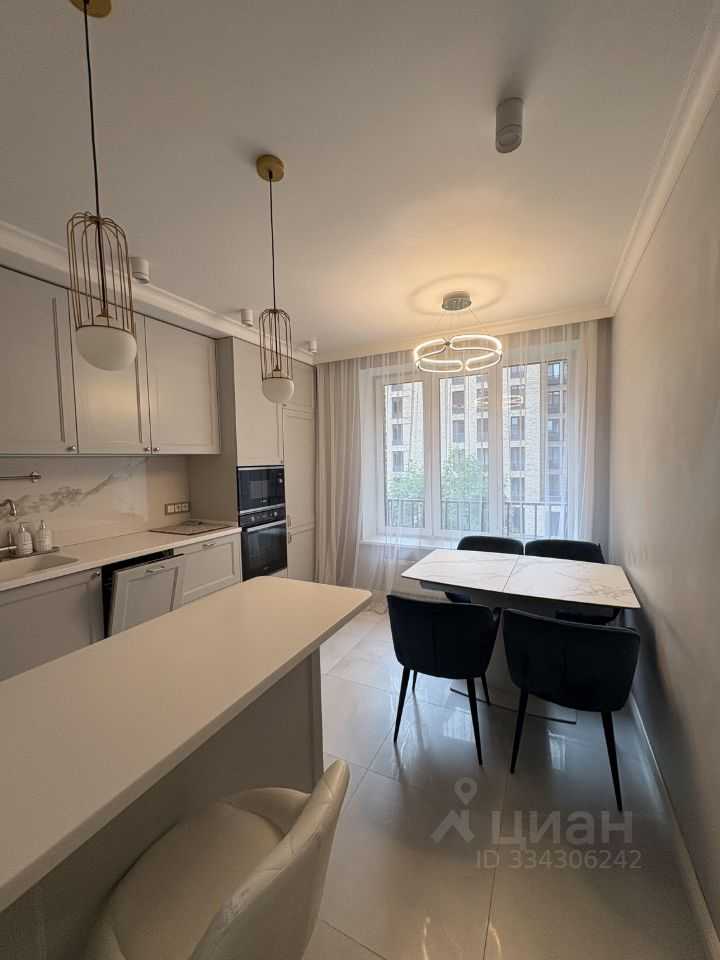 2-комнатная квартира, 68 м² — фотография 3