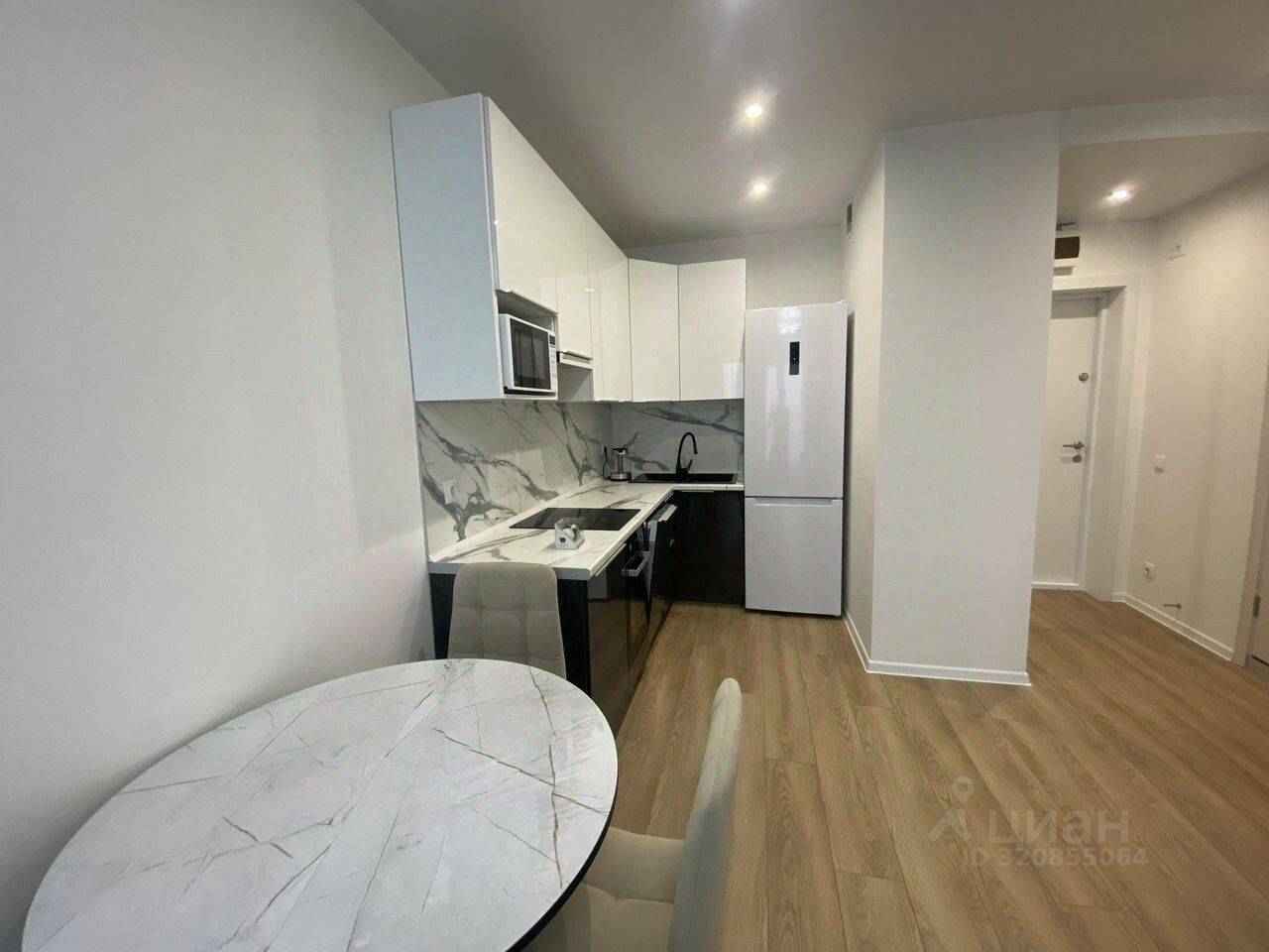 2-комнатная квартира, 40 м² — фотография 2