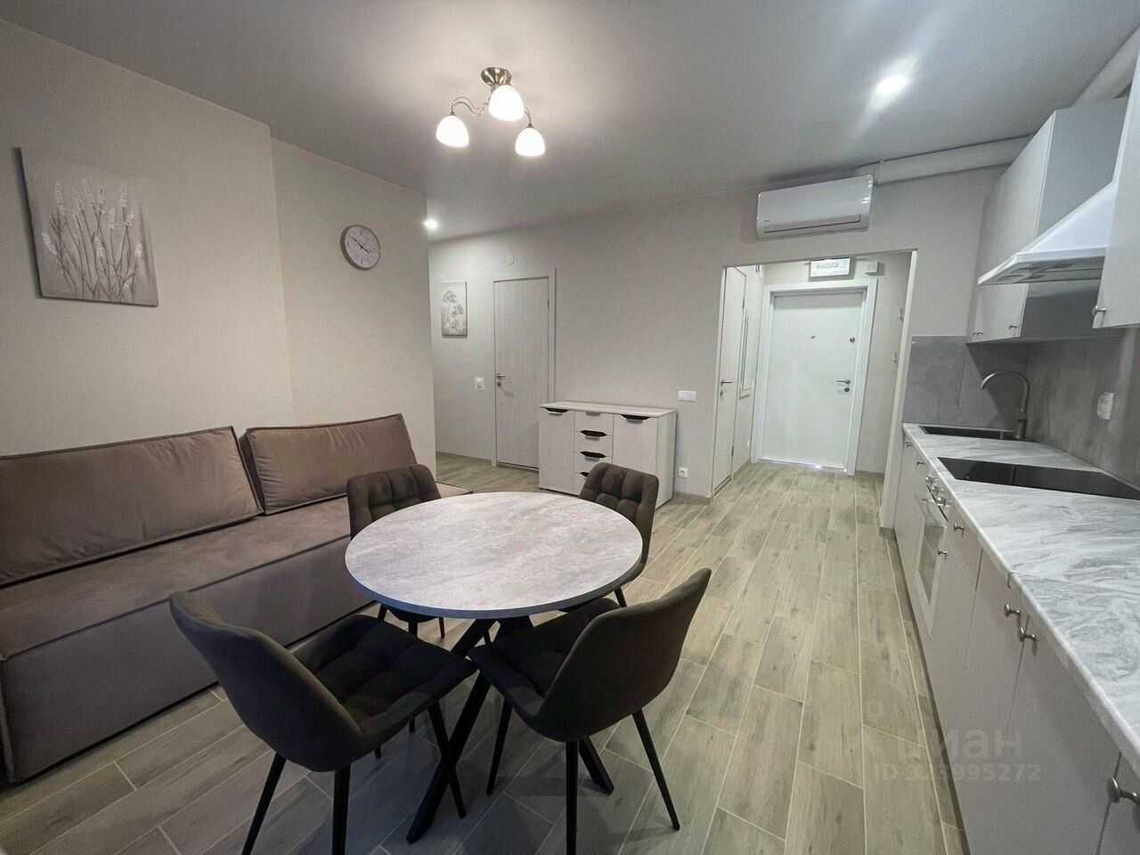 3-комнатная квартира, 52 м² — фотография 2