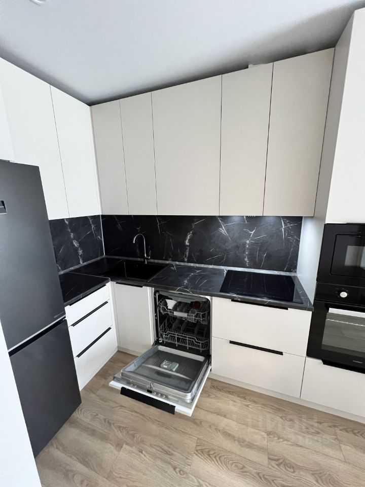 1-комнатная квартира, 32 м² — фотография 3