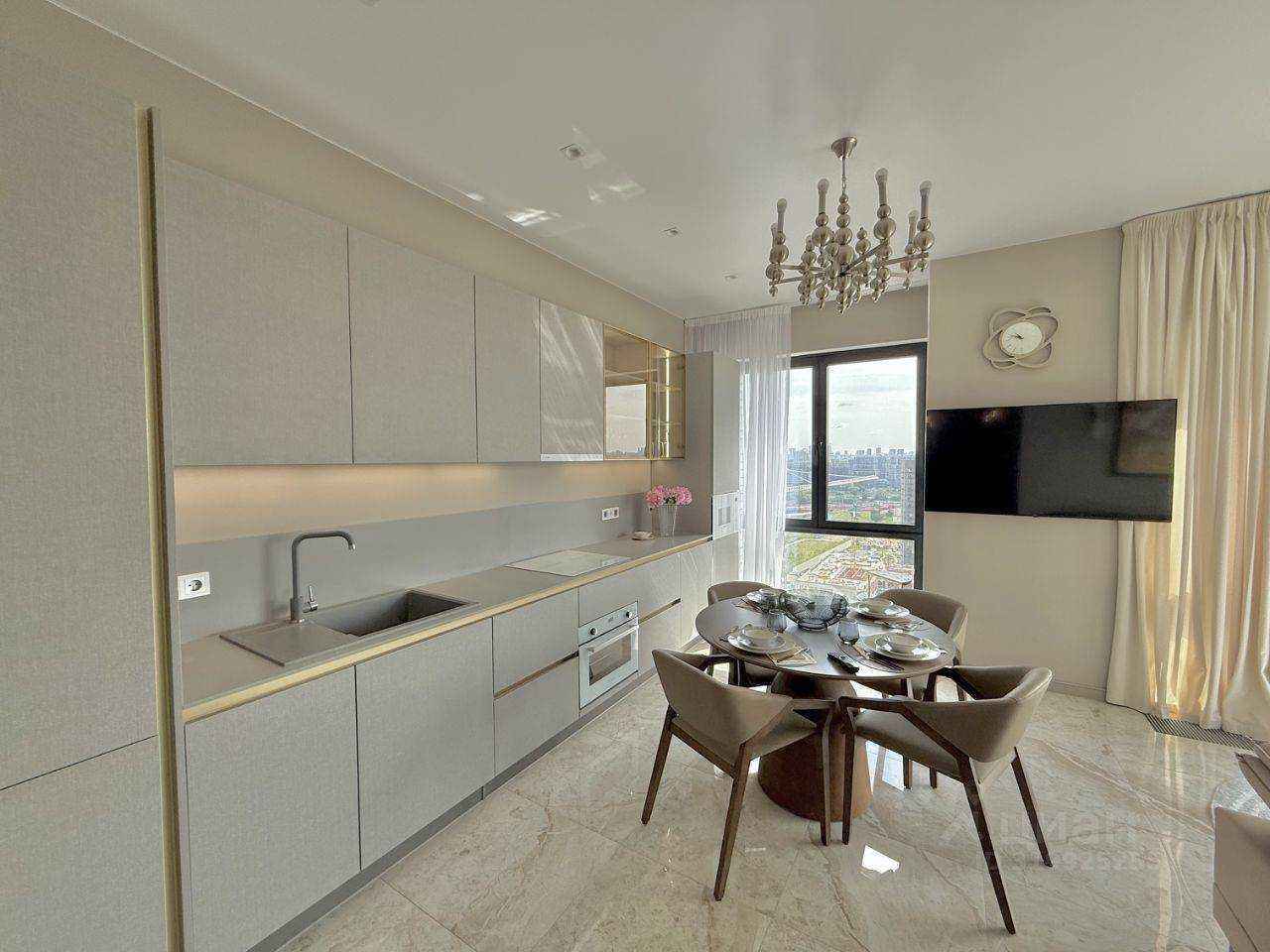 4-комнатная квартира, 80 м² — фотография 2