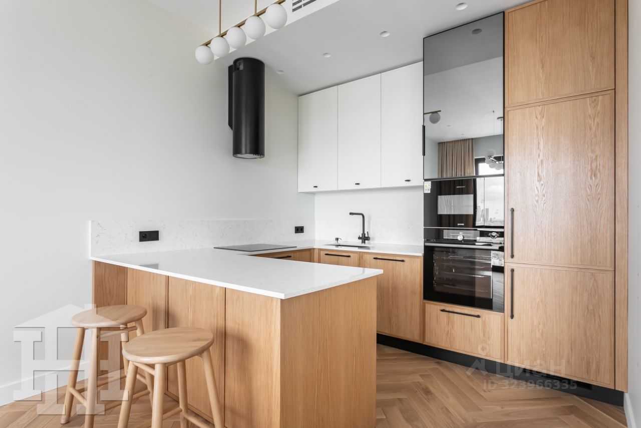 4-комнатная квартира, 110 м² — фотография 3