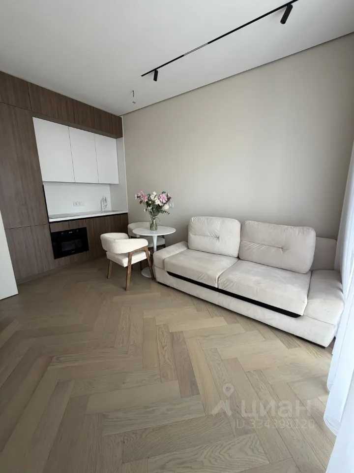 1-комнатная квартира, 38 м² — фотография 2