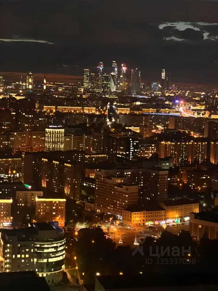 4-комнатная квартира, 105 м² — фотография 3