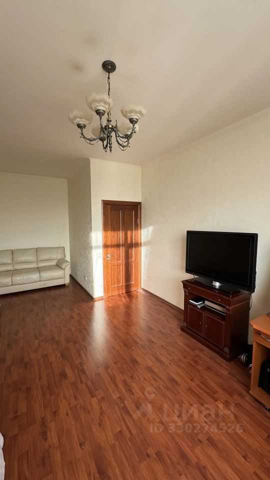 1-комнатная квартира, 46 м² — фотография 3
