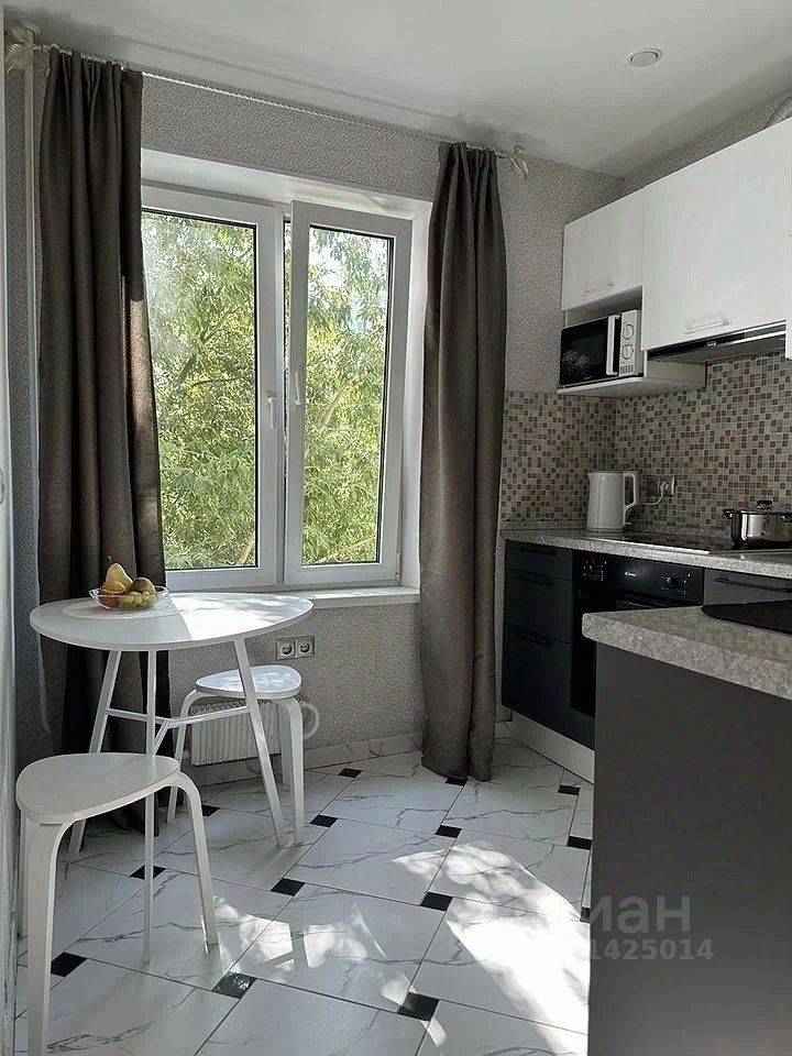 1-комнатная квартира, 38 м² — фотография 2