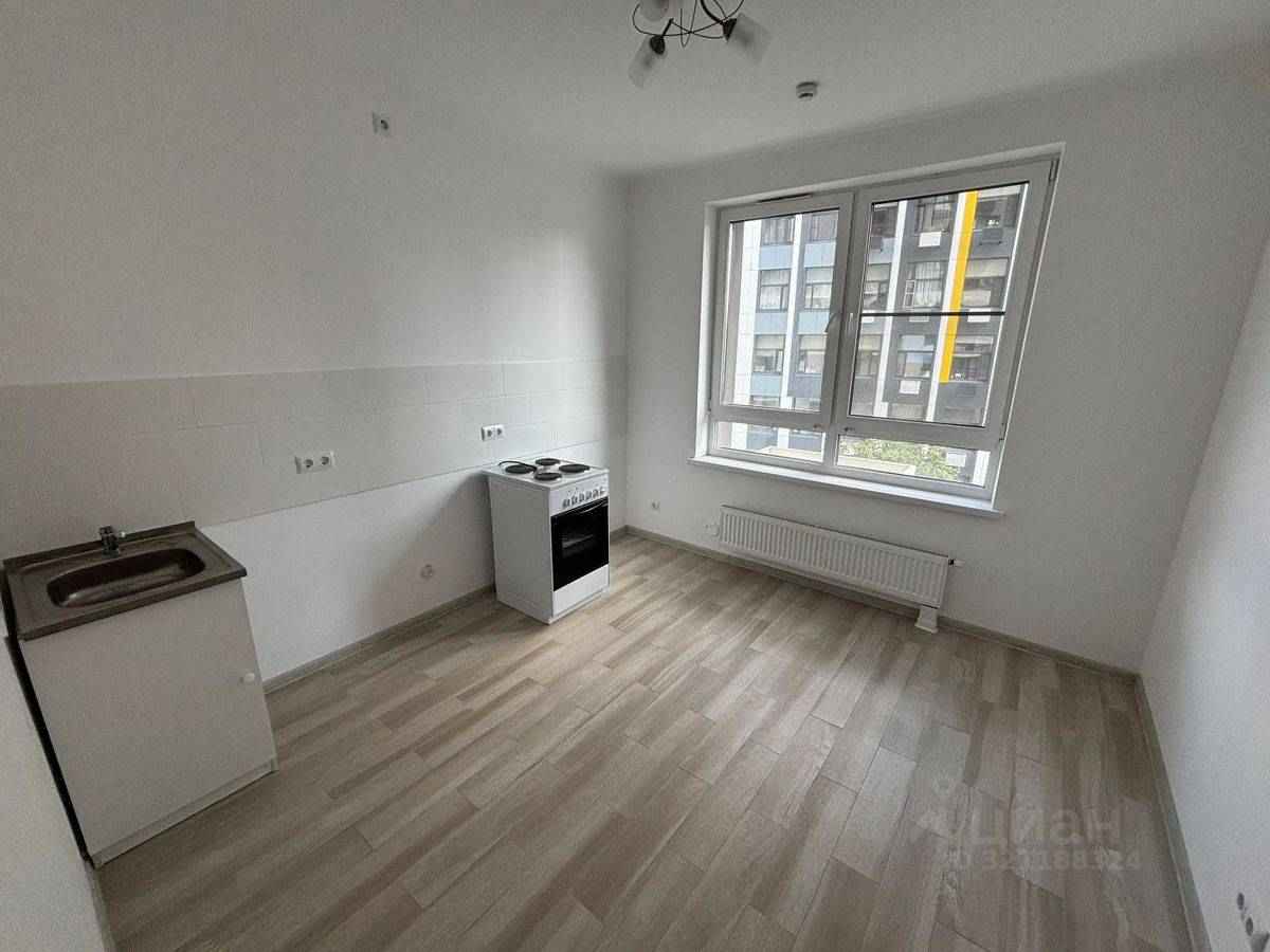1-комнатная квартира, 37 м² — фотография 2