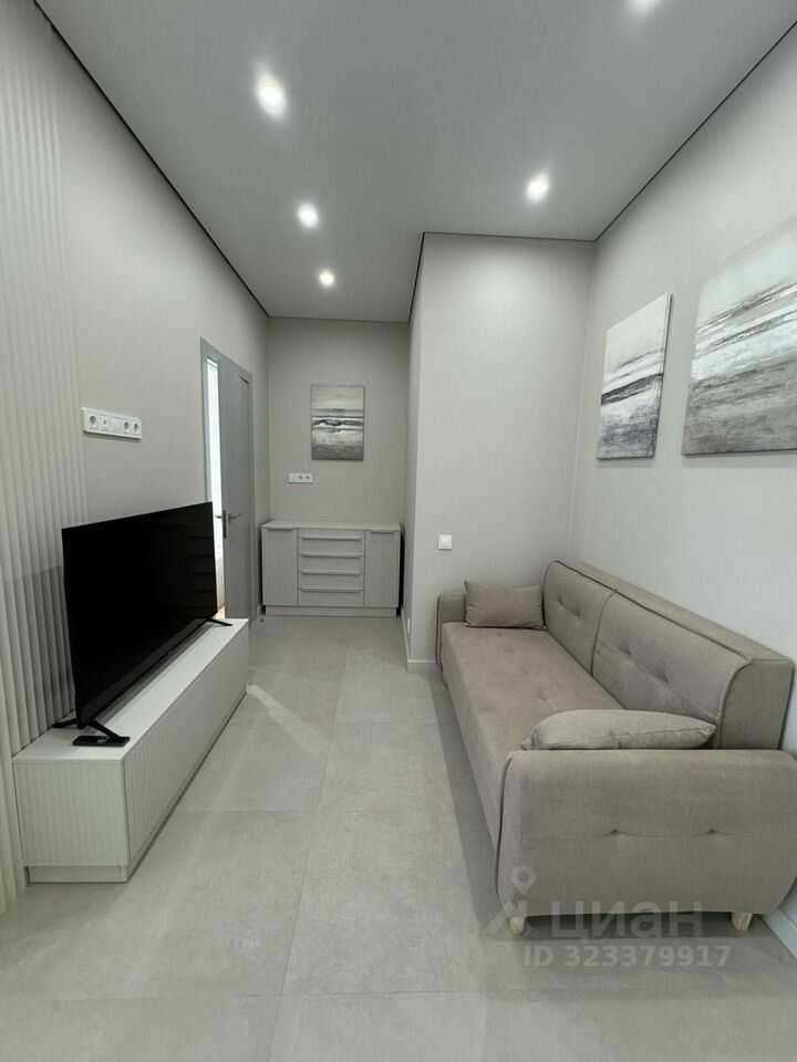 1-комнатная квартира, 42 м² — фотография 2