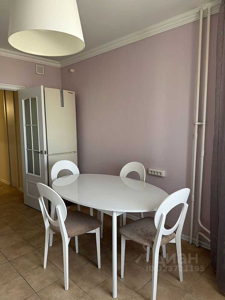 2-комнатная квартира, 60 м² — фотография 3