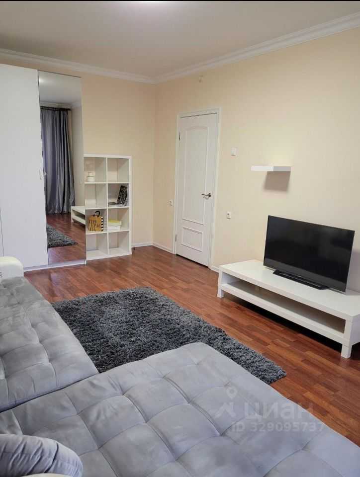 2-комнатная квартира, 59 м² — фотография 2