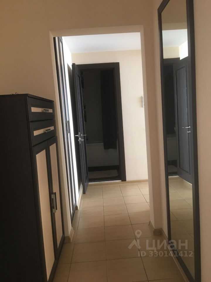 2-комнатная квартира, 58,4 м² — фотография 2