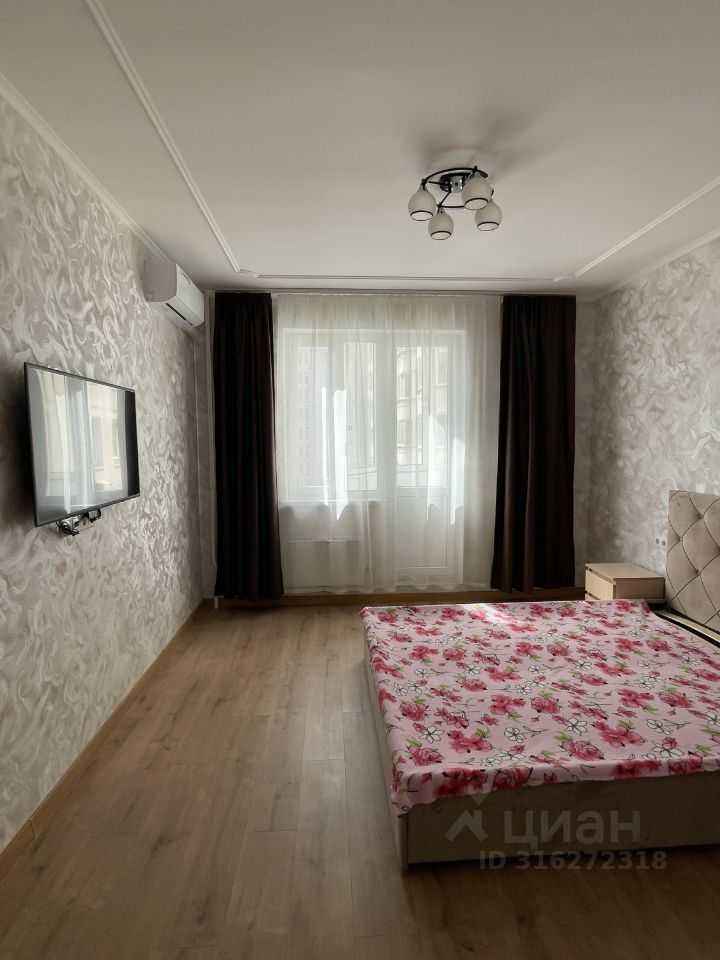 1-комнатная квартира, 36,4 м² — фотография 2