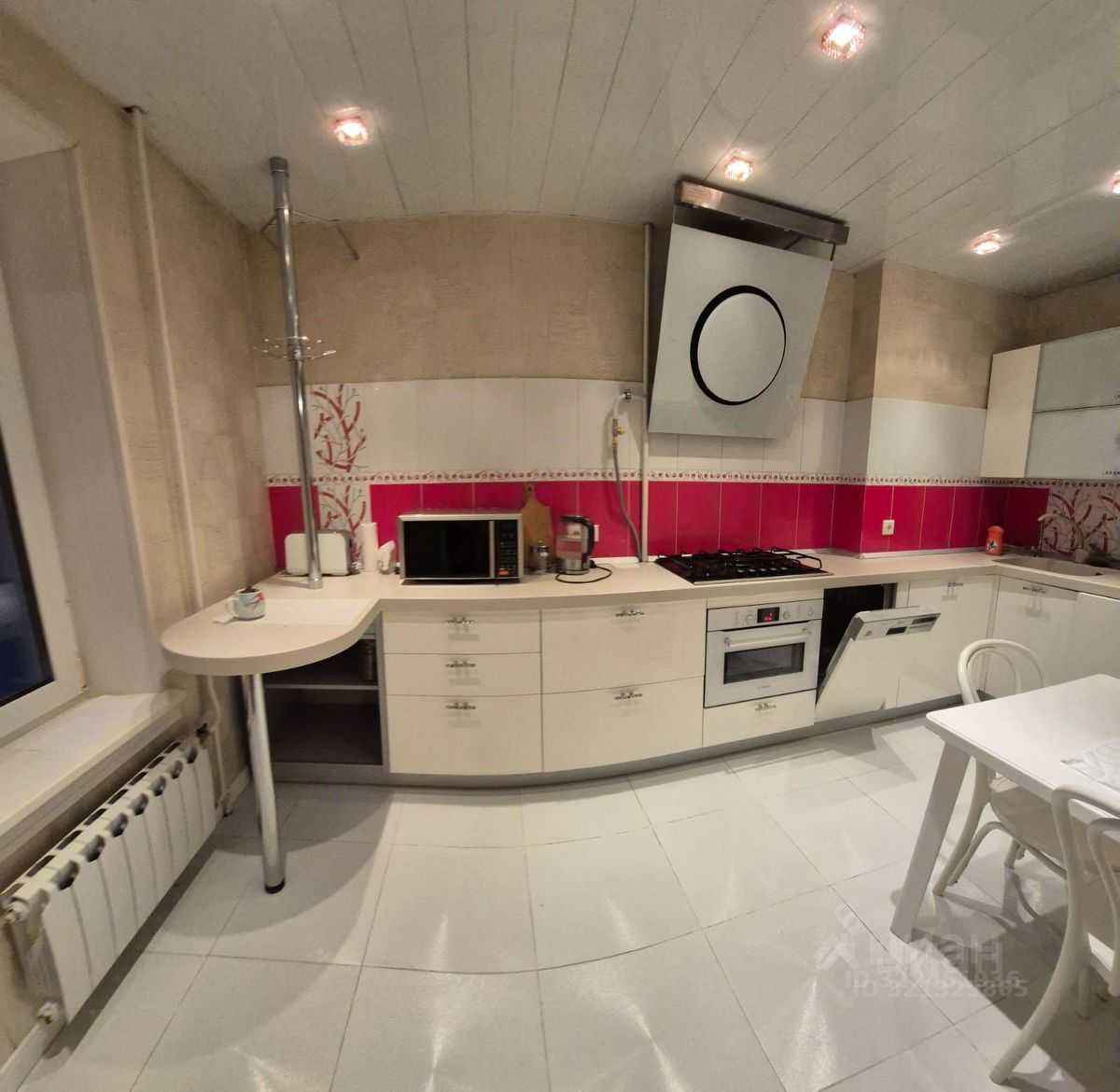 3-комнатная квартира, 63 м² — фотография 2