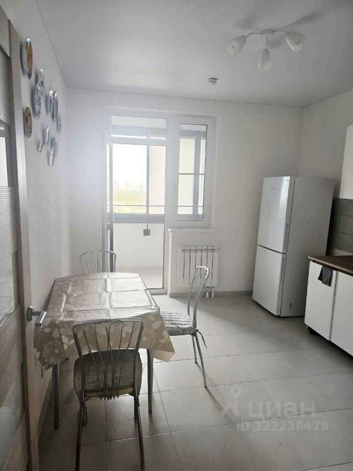 1-комнатная квартира, 46 м² — фотография 2