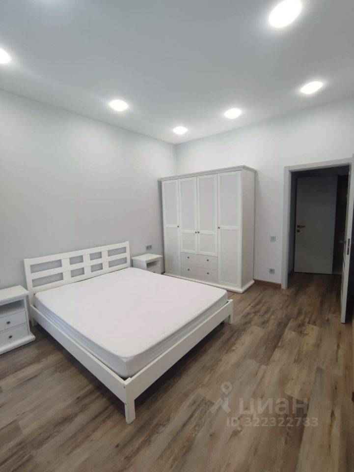 2-комнатная квартира, 69 м² — фотография 2