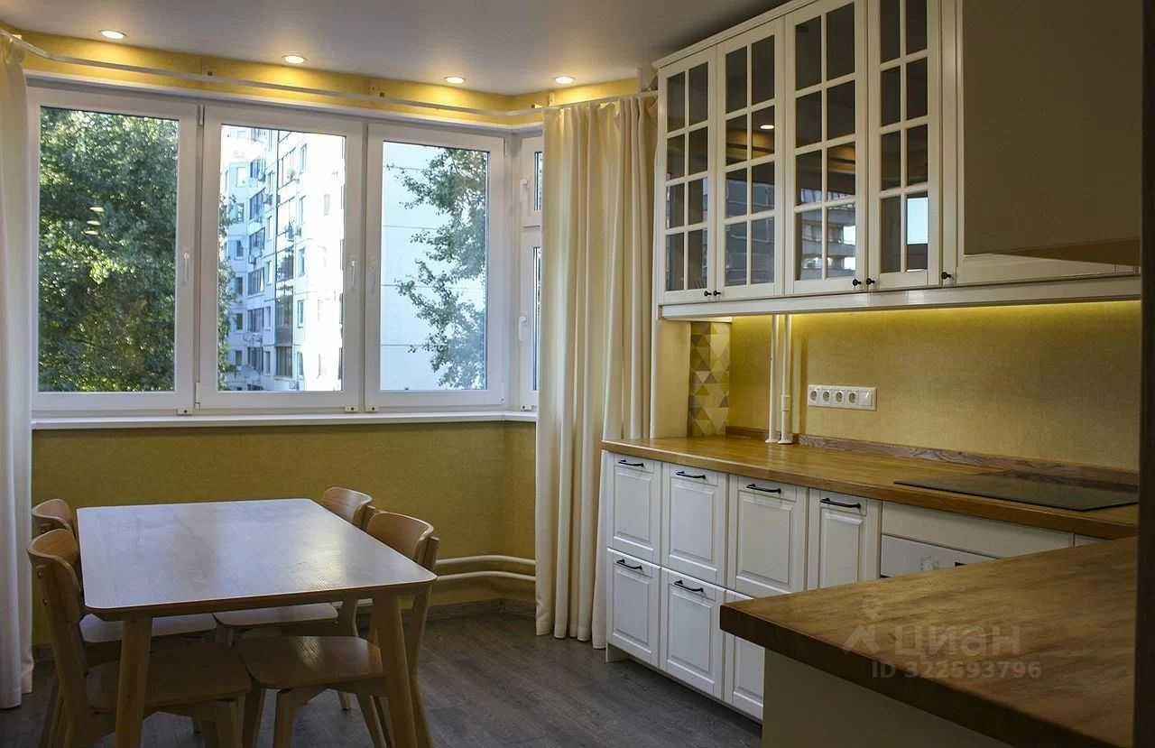 2-комнатная квартира, 62 м² — фотография 2