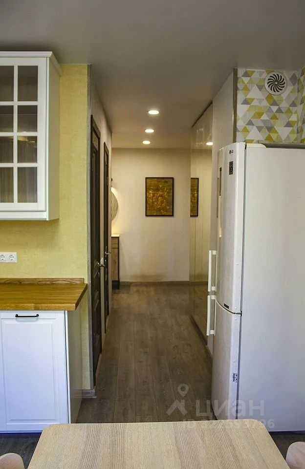 2-комнатная квартира, 62 м² — фотография 3