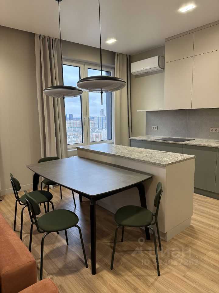 4-комнатная квартира, 100 м² — фотография 3