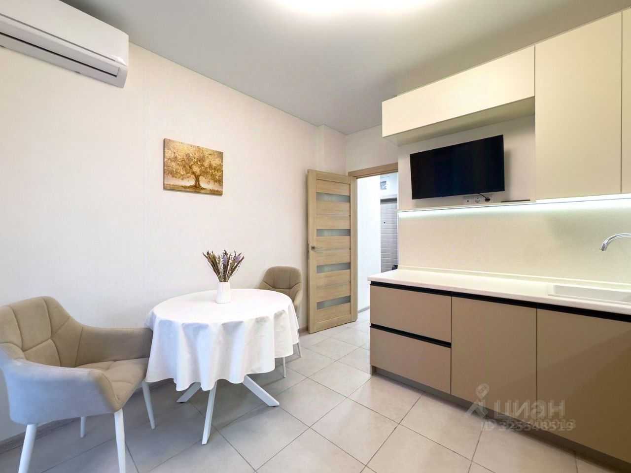 1-комнатная квартира, 47 м² — фотография 2