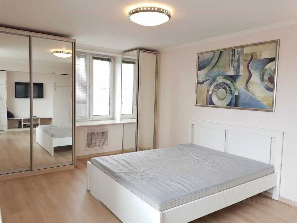 1-комнатная квартира, 32 м² — фотография 2