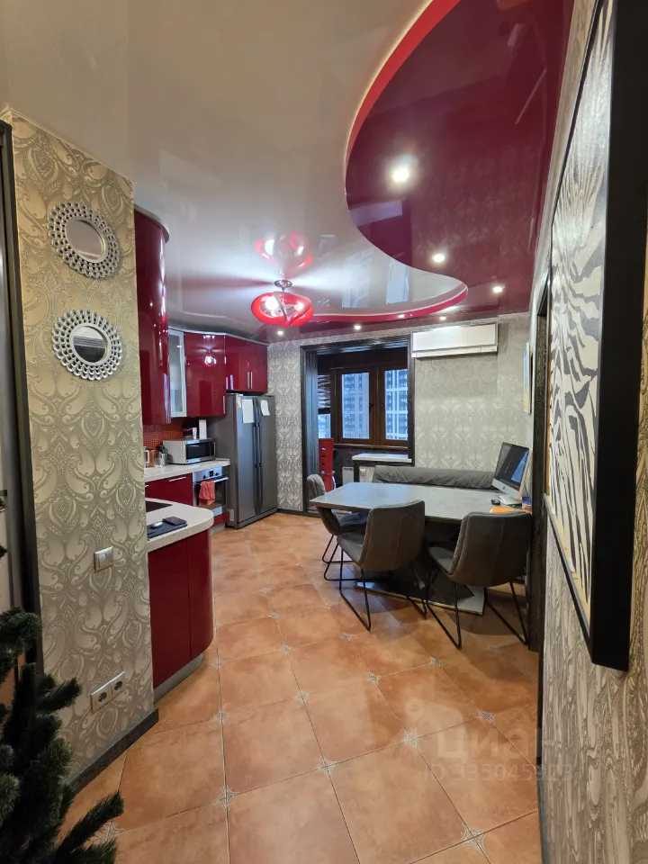 2-комнатная квартира, 80 м² — фотография 3