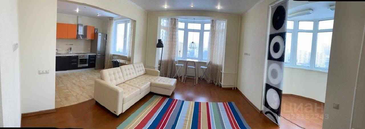 2-комнатная квартира, 75 м² — фотография 2
