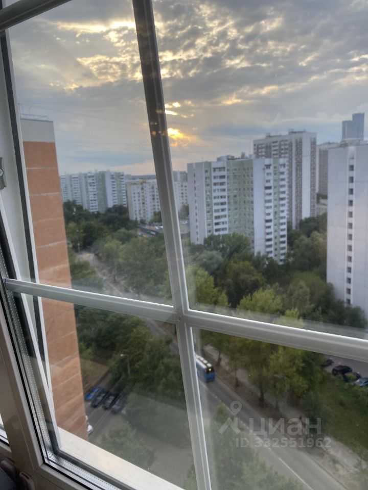2-комнатная квартира, 67 м² — фотография 3