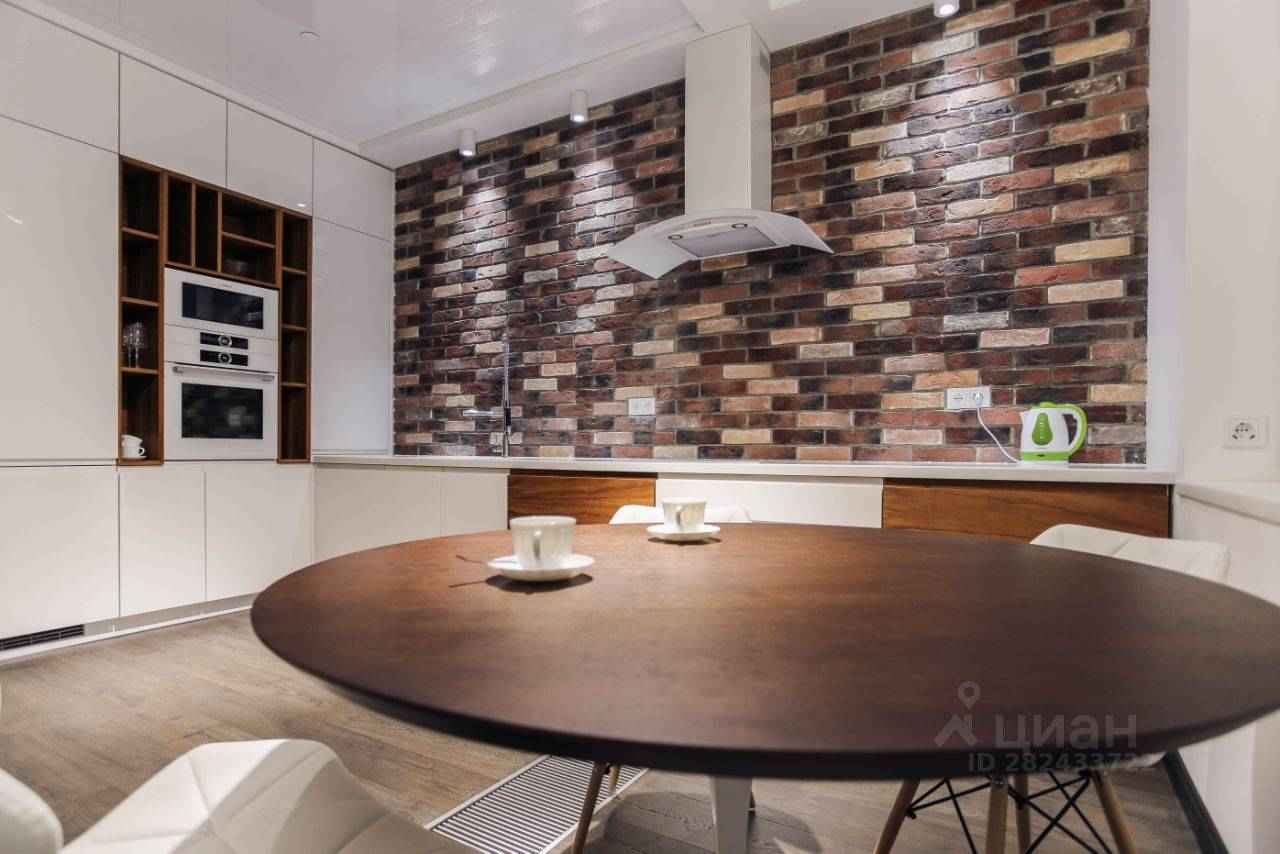 2-комнатная квартира, 80 м² — фотография 3