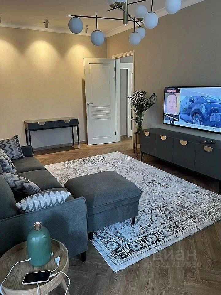 2-комнатная квартира, 75 м² — фотография 2