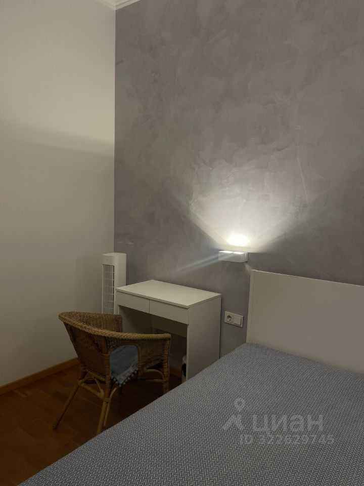 2-комнатная квартира, 65 м² — фотография 2