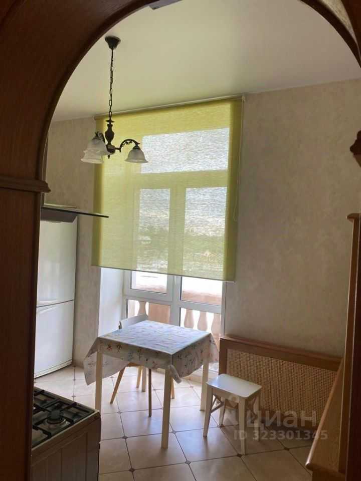 4-комнатная квартира, 110 м² — фотография 2