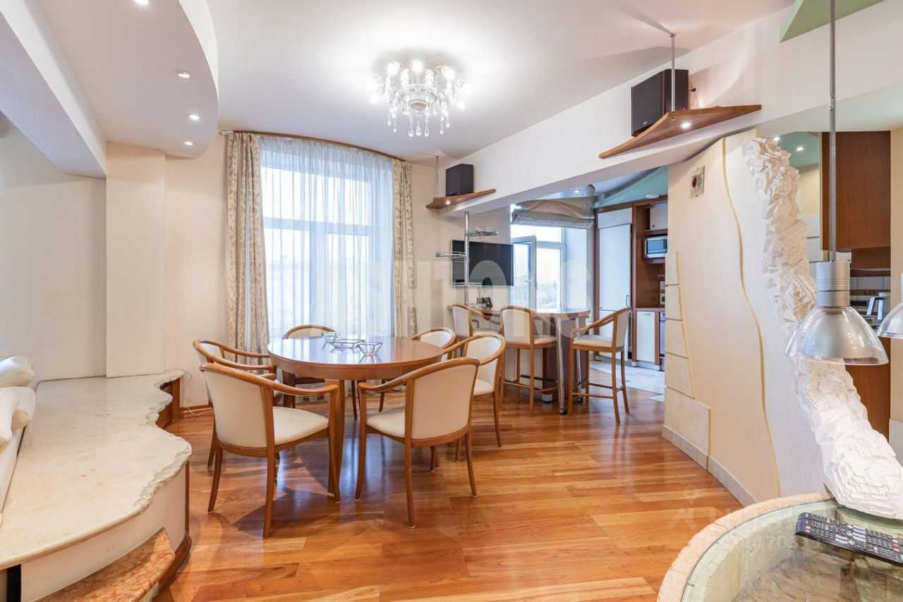 4-комнатная квартира, 150 м² — фотография 3