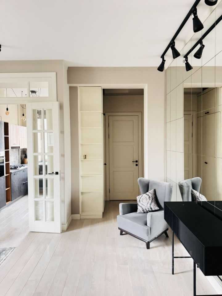 2-комнатная квартира, 55 м² — фотография 2