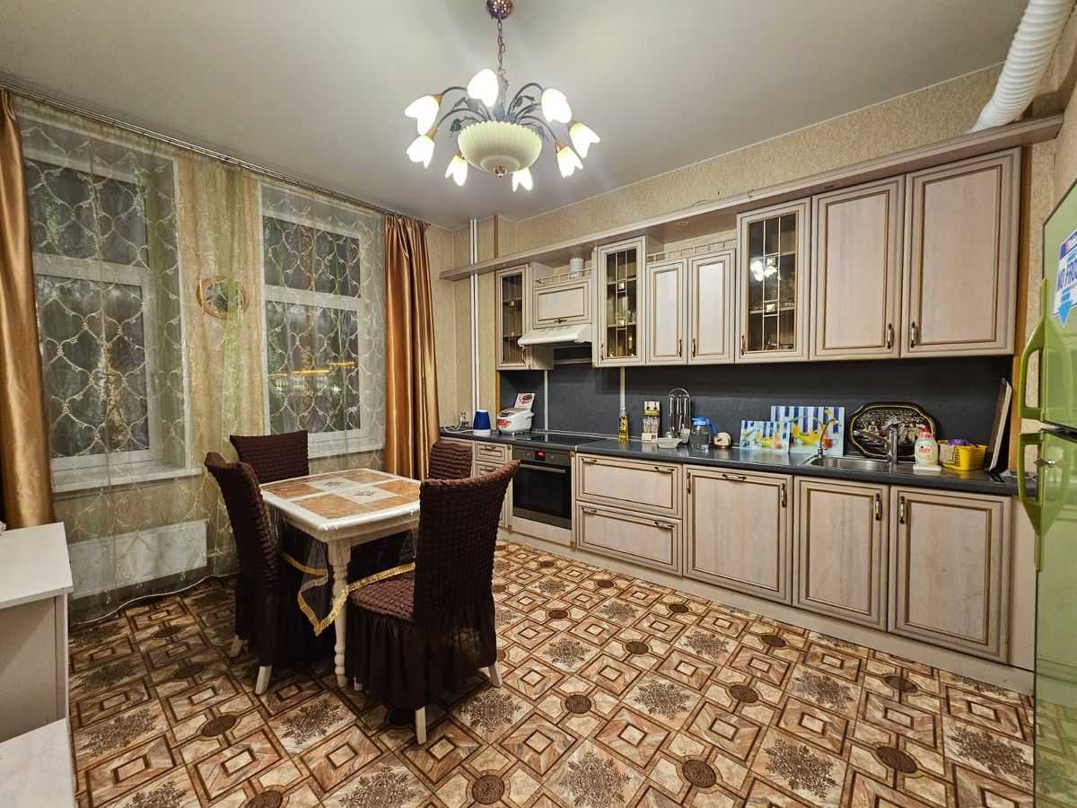 3-комнатная квартира, 109,3 м² — фотография 2