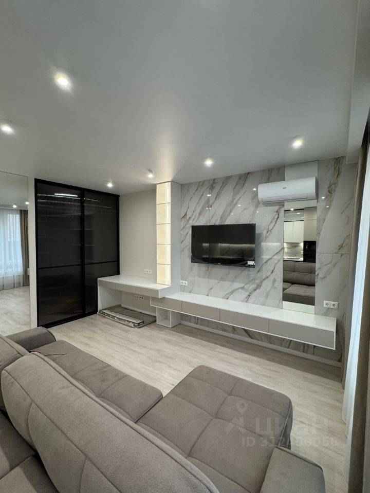 1-комнатная квартира, 37 м² — фотография 2