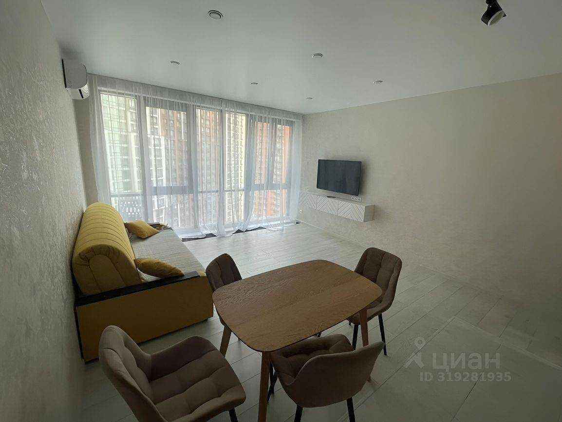 2-комнатная квартира, 56 м² — фотография 3