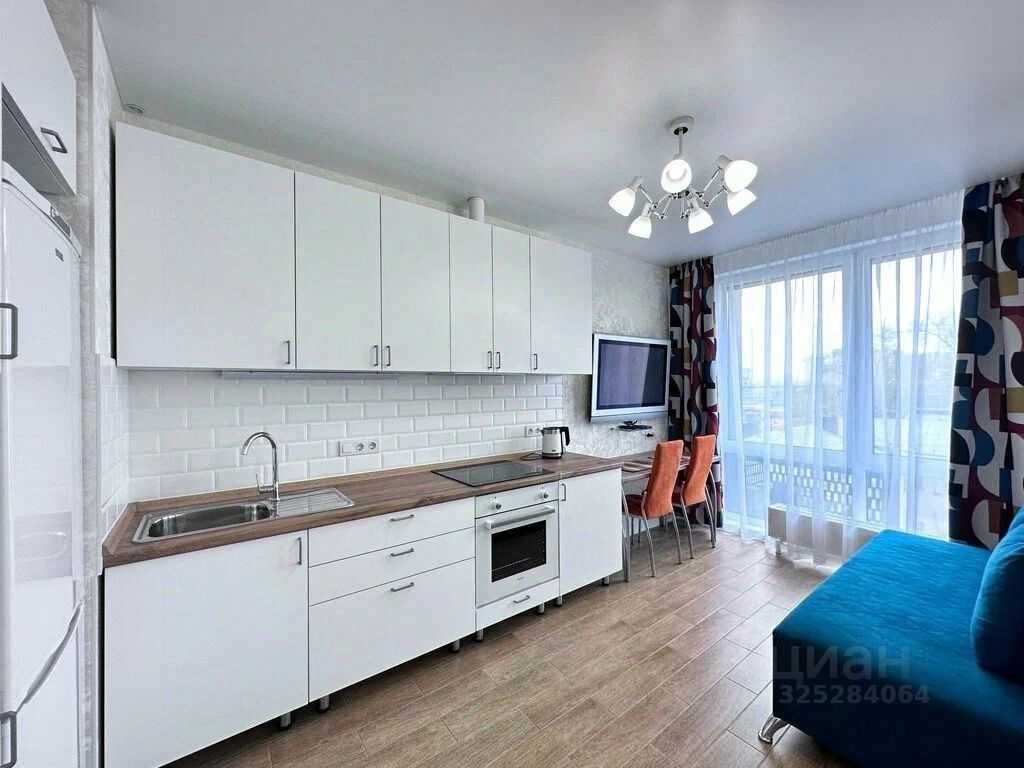 1-комнатная квартира, 37 м² — фотография 2