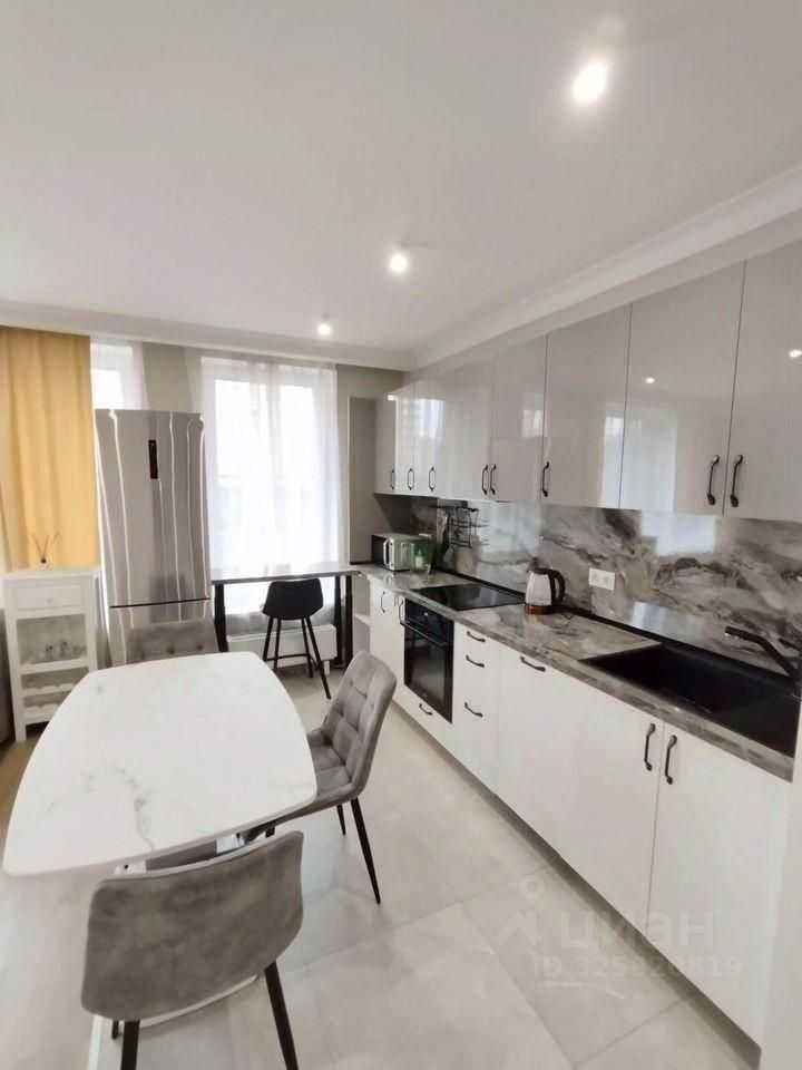 3-комнатная квартира, 80 м² — фотография 2