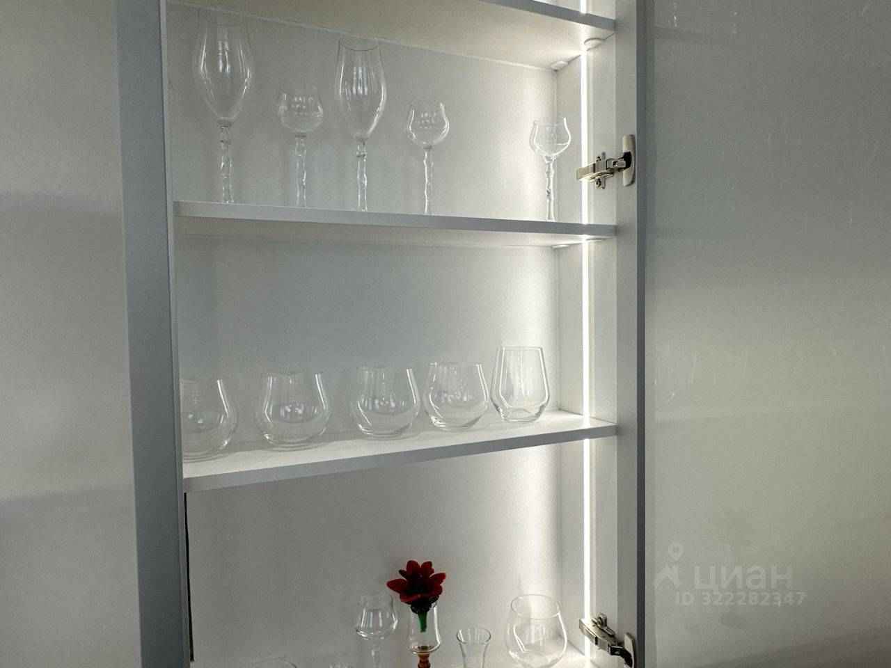 2-комнатная квартира, 105 м² — фотография 2