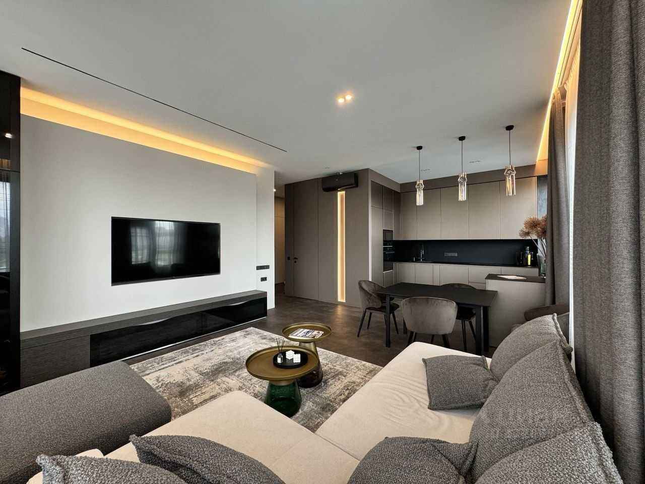 2-комнатная квартира, 70 м² — фотография 2