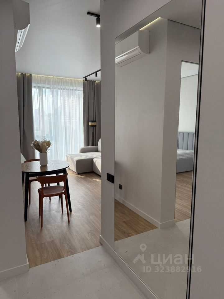 2-комнатная квартира, 55 м² — фотография 3
