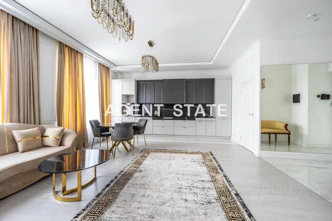 2-комнатная квартира, 70 м² — фотография 3