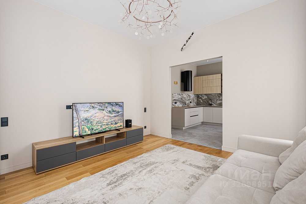 2-комнатная квартира, 75 м² — фотография 2