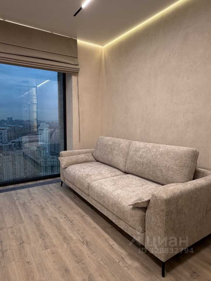 2-комнатная квартира, 56 м² — фотография 3