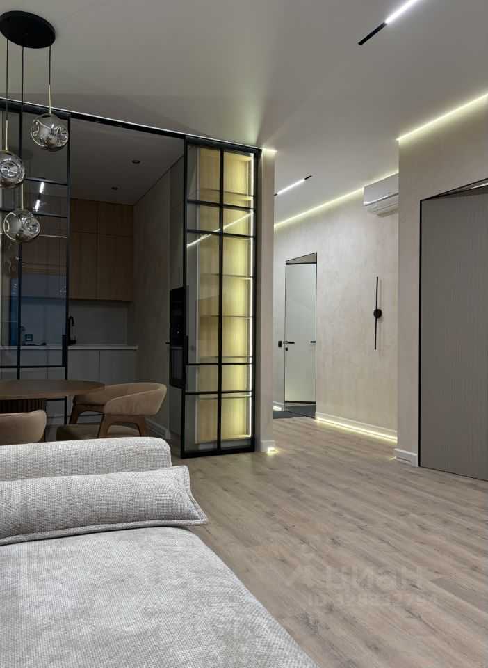 2-комнатная квартира, 56 м² — фотография 2