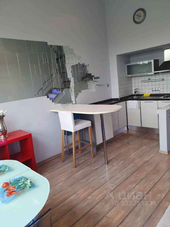 3-комнатная квартира, 70 м² — фотография 2