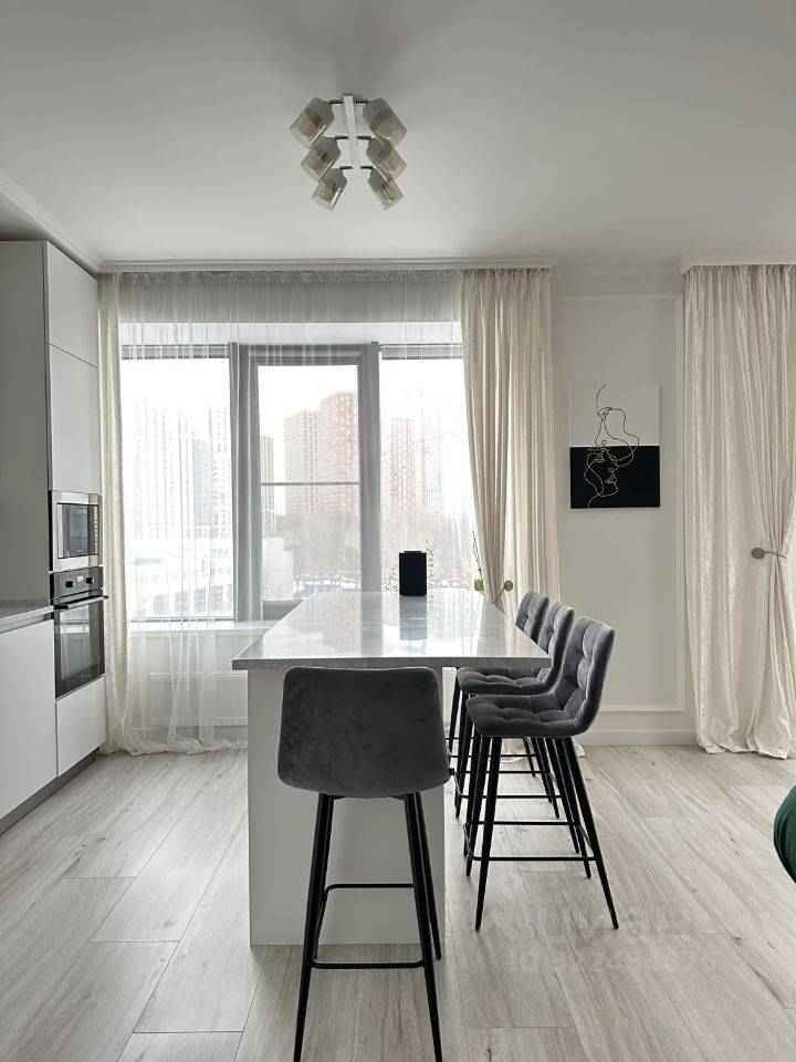 2-комнатная квартира, 65 м² — фотография 2